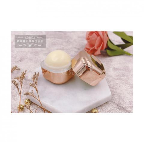 婕兒個人工作室 - 商品拍攝編輯設計