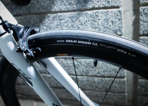 南國影像 - MEXXIS HIGH ROAD 車胎  拍攝