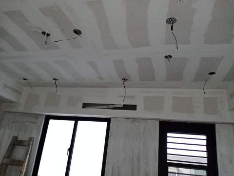 嘉信宅修 - 矽酸鈣批土