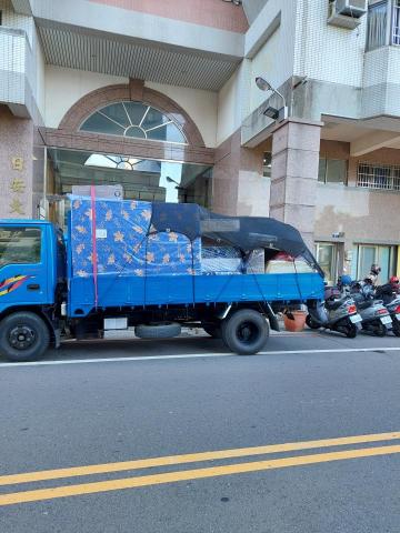 禾昱搬家 - 3.5噸加長型貨車搬家服務！適合家庭搬家一次性！便宜又划算喔