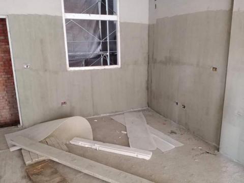 嘉信宅修 - 清水模批土