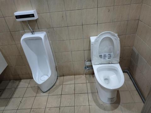 連瑞恆 - 新竹，永慶房屋換衛浴