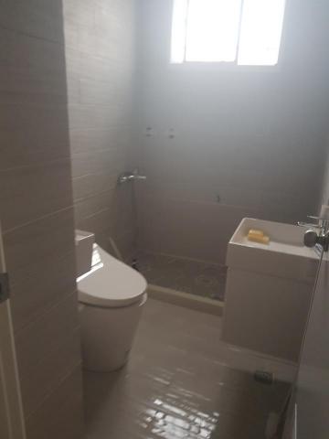 嘉福宅修、居家翻修、衛浴翻修 - 年前幫客戶趕工完成，翻修無法百分百完美，必經是翻修，但客戶覺得已經很完美了