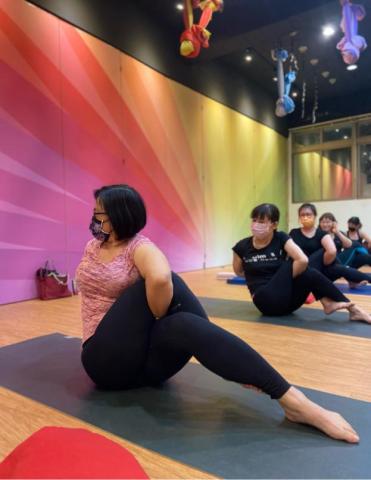 愛琳娜瑜珈 - 改善姿勢不良造成的身體疼痛