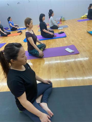 愛琳娜瑜珈 - 靜心專注