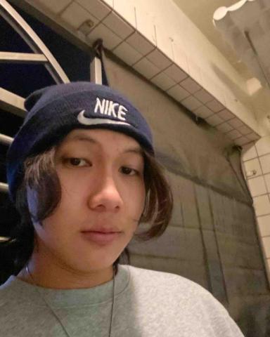 提供行動式教學服務的專家張哲與