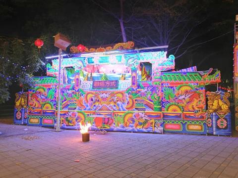 雲龍木偶劇團 - 廟會彩繪中型舞台