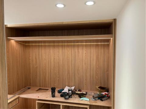 逐鹿水電工程行 - 衣櫃燈條