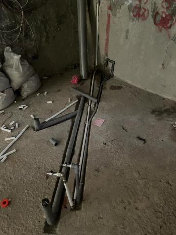 輝潤水電工程 - 廚房中島的給水與排水配置 輝潤水電工程 - 廚房中島的給水與排水配置