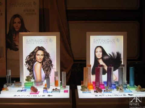 友宏創意行銷有限公司 - 品牌活動陳列設計製作