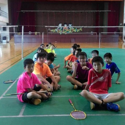 建陞的工作室 - 崑山國小 羽球助教