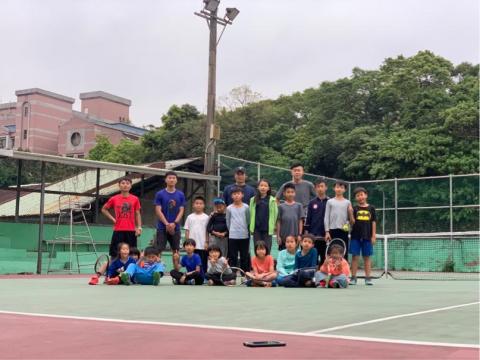 西班牙網球學院 - 