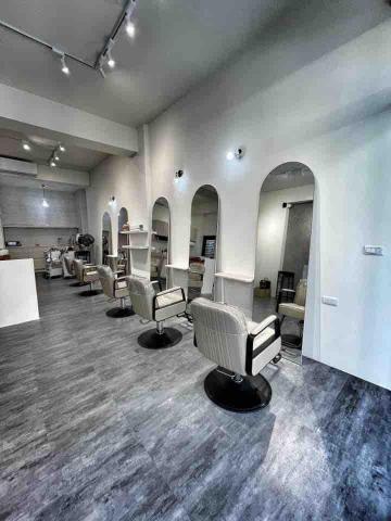 富築室內設計 地板/壁紙/窗簾 - 嘉義理髮廳