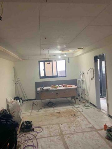 超群室內裝修 - 天花板間照 窗簾盒 冷氣帽