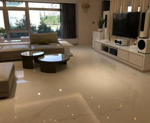 冠霆建材有限公司&唯泰室內裝修工程有限公司 - 