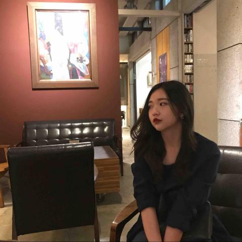 提供sbir代寫服務的專家李依蓉