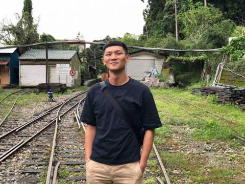 提供高中物理服務的專家黃宇濤