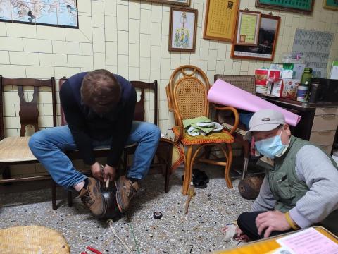 韓集 - 廟裡，學校的水電維修
消防電檢查及維修