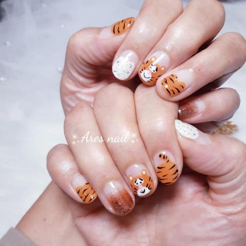 Ares nail - 手繪款跳跳虎