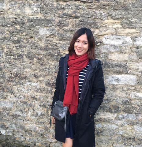 提供增加英文口說服務的專家張小姐