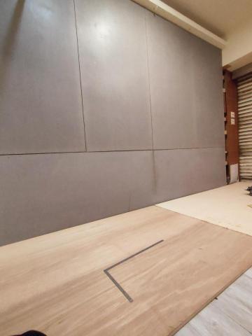 室內裝潢、建材買賣的佐佐木造 - 牆面更改為 清水模風格