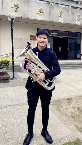 簡廷安 - 因興趣持續參加管樂團至今