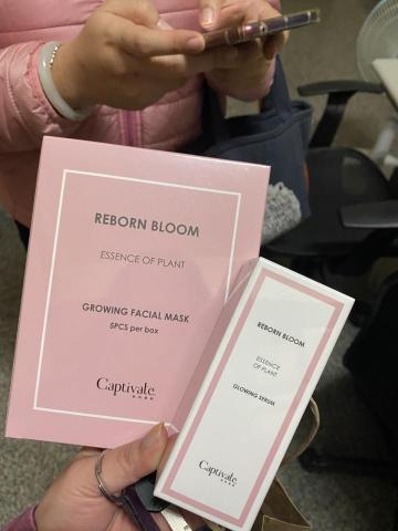 Peggy  - 面膜與精華液
純印刷設計