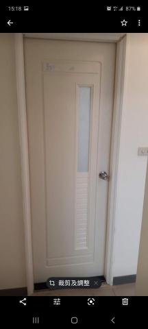 陳先生 - 浴室門