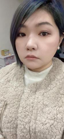 提供中壢護膚服務的專家陳佳佳