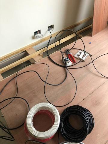 易遠水電 - 線路抽換