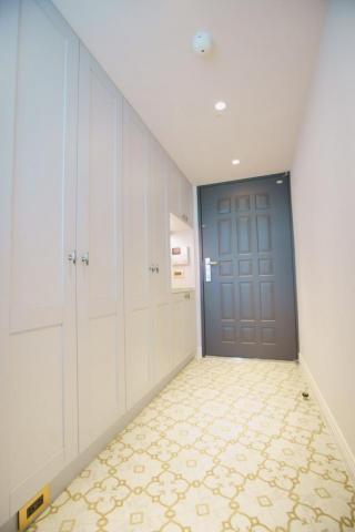 戴友倫 - 淺藍灰 優雅又高貴
玄關收納鞋櫃