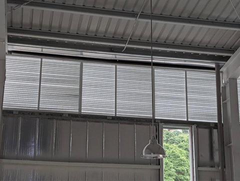 正發行 - 百葉安裝