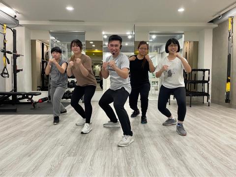 劉佳霈 -  西門館拳擊有氧