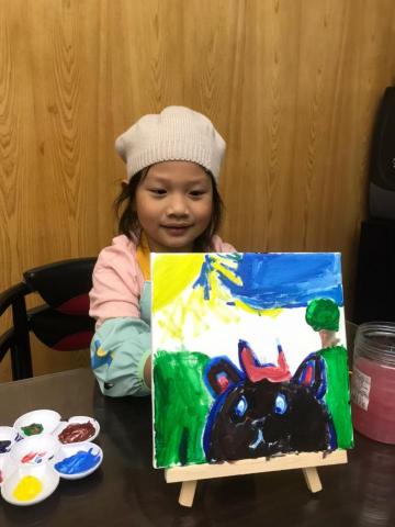 象牙塔彩繪設計_吳荻 - 兒童美術｜壓克力上色