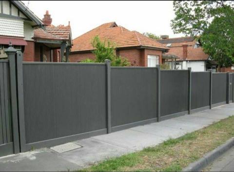 鉅霖鋼鋁工程行 - ➡️客製化外牆圍籬企口板施作⬅️