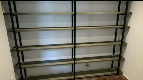 鉅霖鋼鋁工程行 - ➡️烤漆鐵件層架安裝⬅️