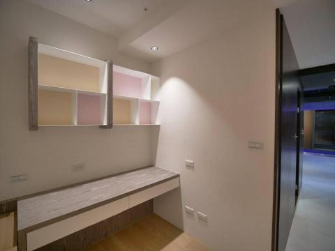 阿瑋室內塗裝 - 跳色刷漆 