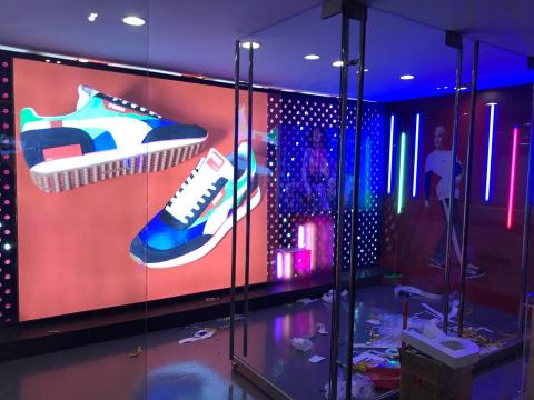 阿東 - PUMA展示會卡布燈箱 阿東 - PUMA展示會卡布燈箱