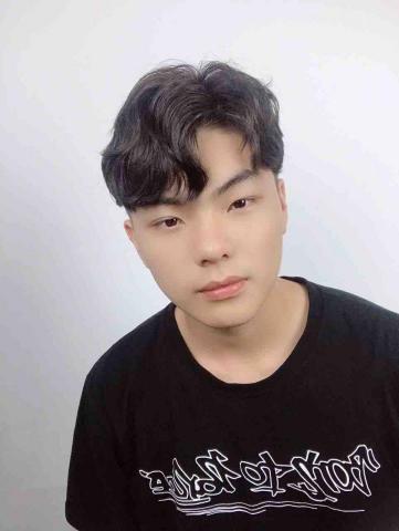 提供數學家教桃園服務的專家徐嘉應