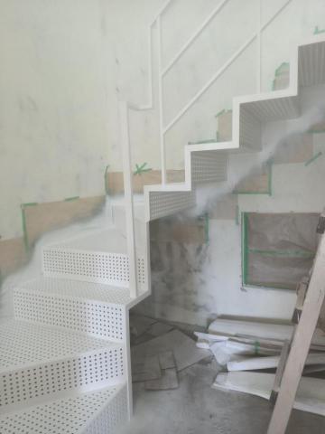 佳適美油漆工程行 - 樓梯噴漆