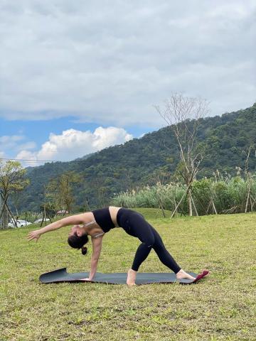 Iris_yoga daily - 