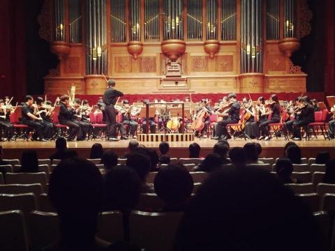 鄭至宸 - 新北高中音樂班樂團首席 演出國家音樂廳 鄭至宸 - 新北高中音樂班樂團首席 演出國家音樂廳