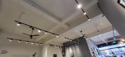 亮明家照明實業 - 