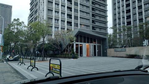 大B哥 - 客戶接送