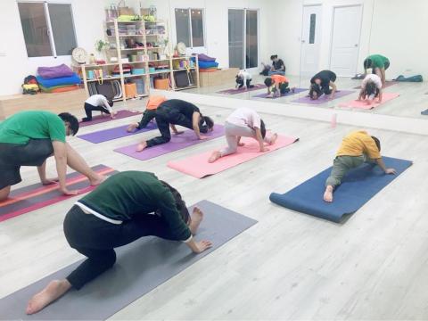 樹·小草親子/瑜珈/舞蹈 - 兒童瑜珈