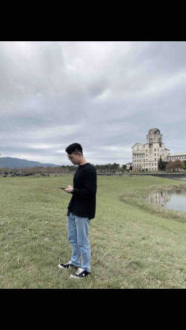 提供數學老師你來服務的專家黃維數學