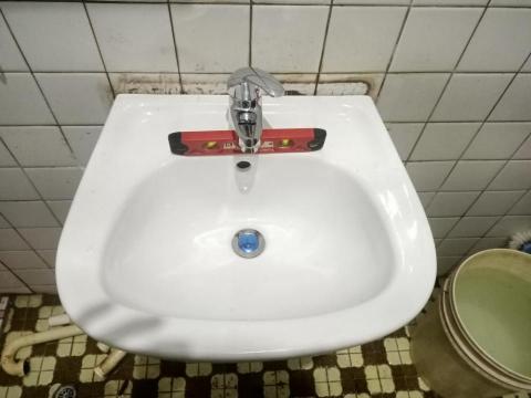 阿堯水電維修 - 面盆安裝
