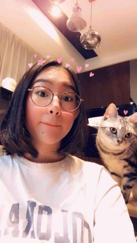 提供新莊修行李箱服務的專家李心妤