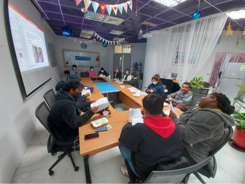 王奕晴 - Vice director of the cultural communication club.