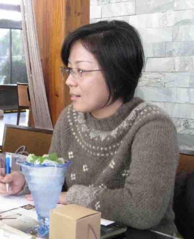 提供餐點服務的專家莉莉媽